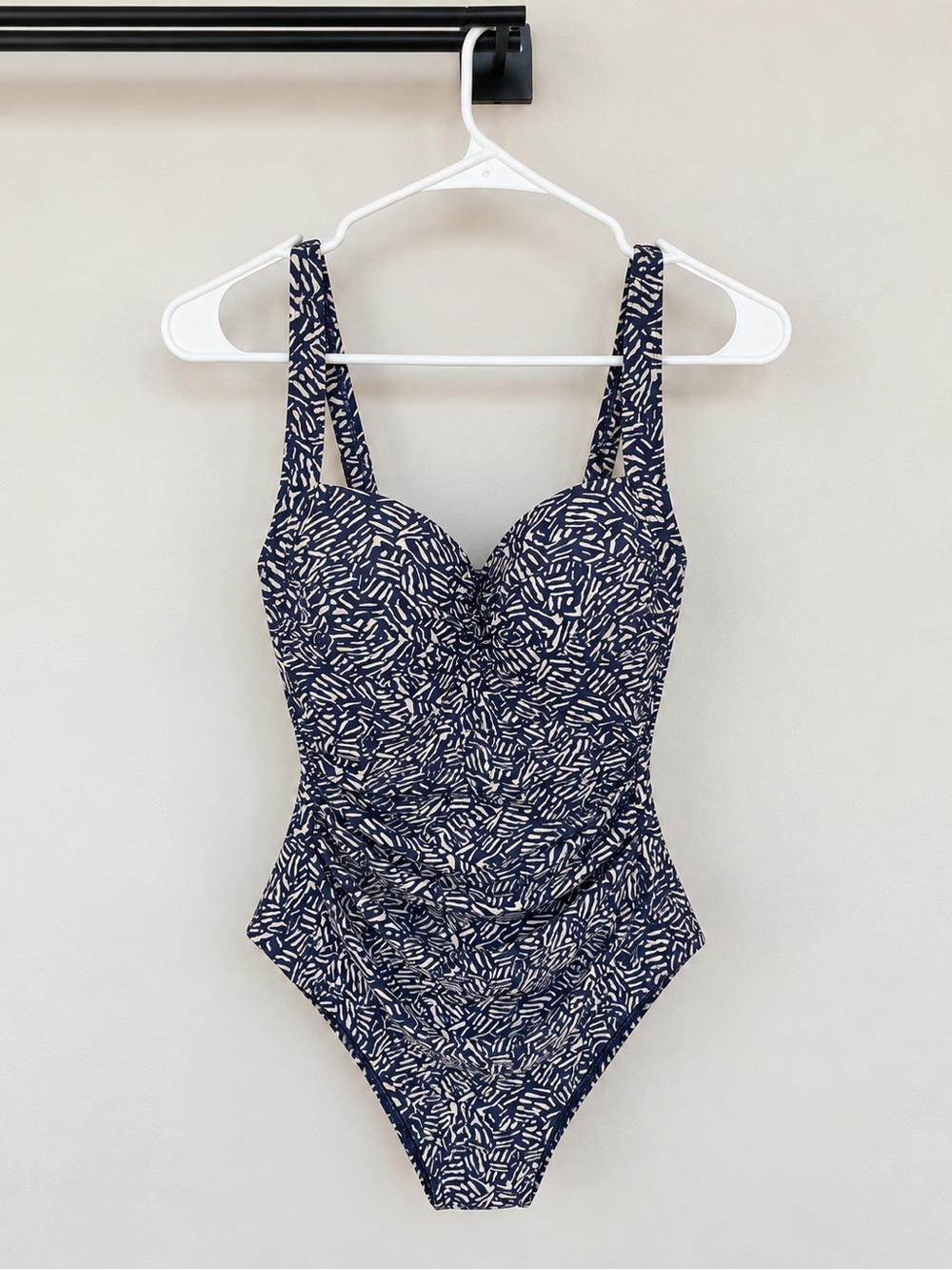 Bondeye One Piece Swimsuit Navy Cream Ruched Size 10